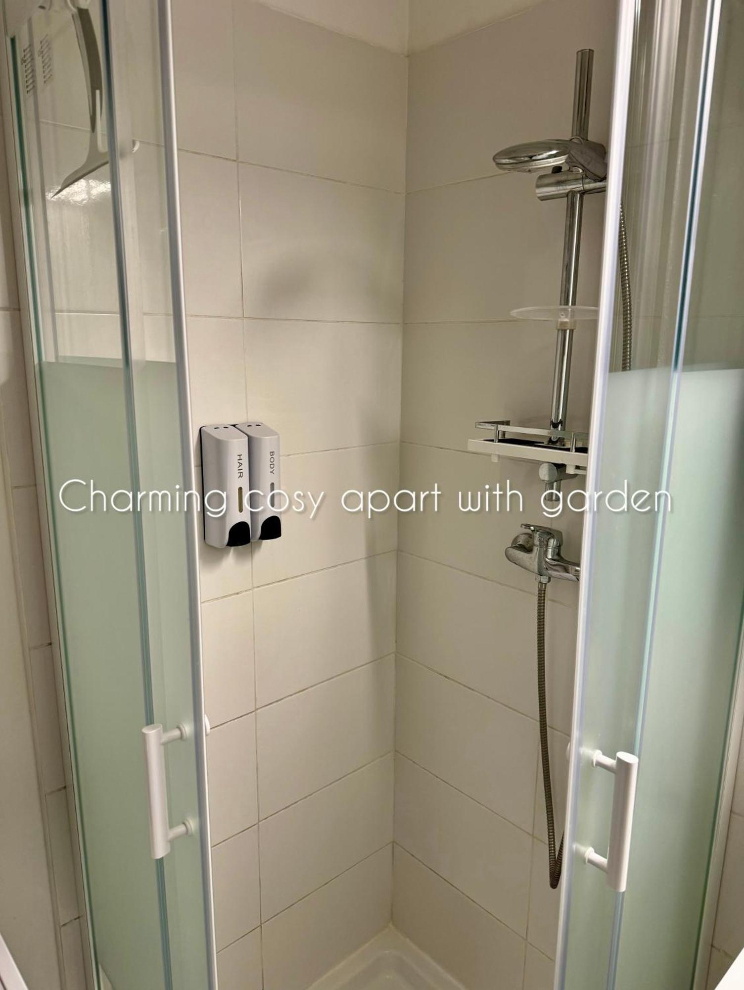 Charming Cosy Apart With Garden Free Parking Apartment Claye-Souilly Ngoại thất bức ảnh